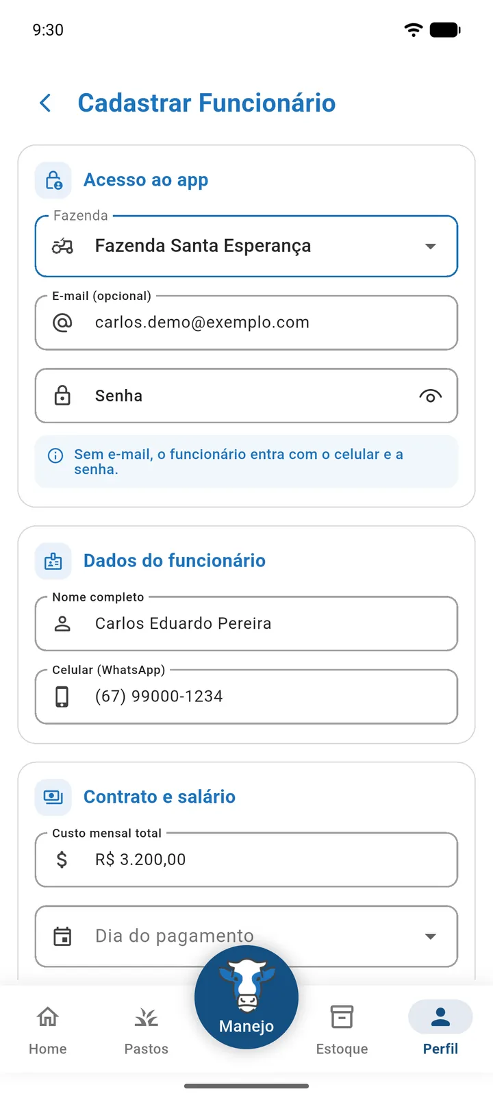 Tela de cadastro de funcionário com fazenda, senha, nome, celular e módulos de acesso marcados (parte 1)